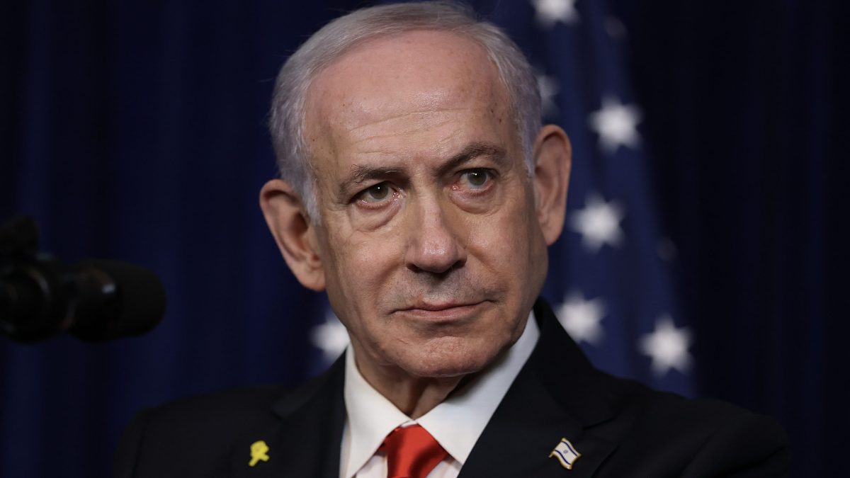 Netanyahu promete retaliação ao Irã e pressiona Trump