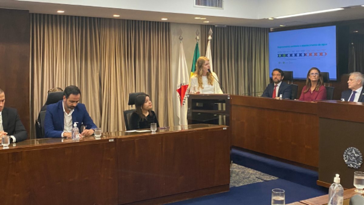 Governo de Minas assina contrato de R$ 25 milhões para manejo de resíduos em 200 municípios da Bacia do Rio Doce