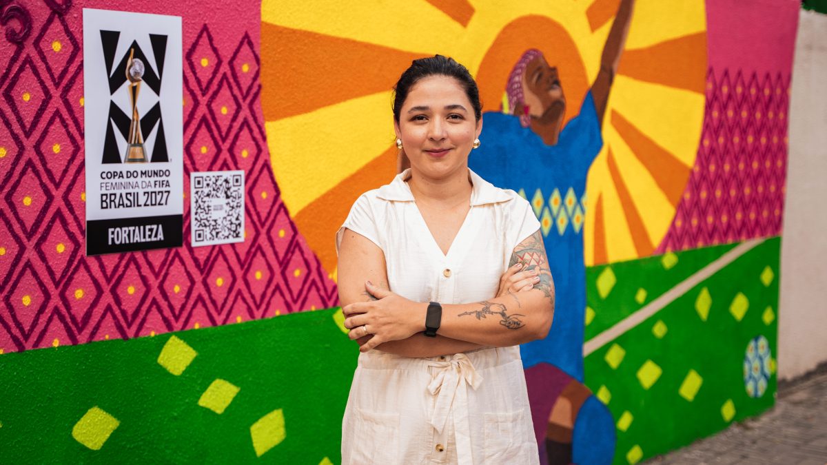 Fortaleza inaugura mural da Copa Feminina na Praia de Iracema
