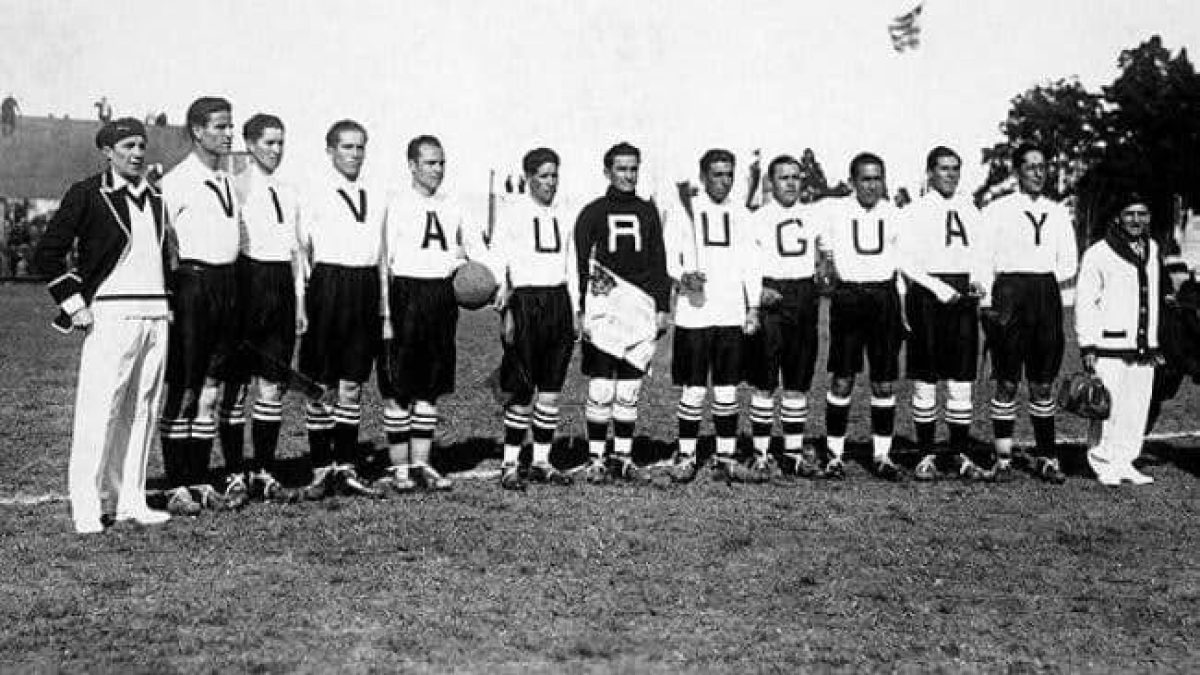 “NYT” elege camisa de 2002 do Brasil entre as mais feias das Copas