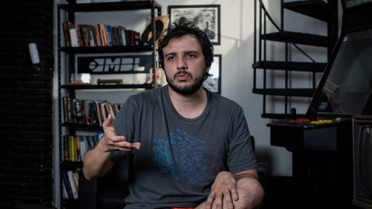 Com 3%, Renan Santos diz que candidatura de Flávio Bolsonaro é “inviável”