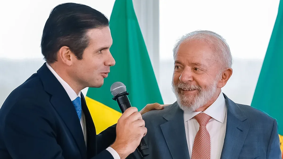 Bolsonaristas se irritam com aproximação de Hugo Motta e Lula