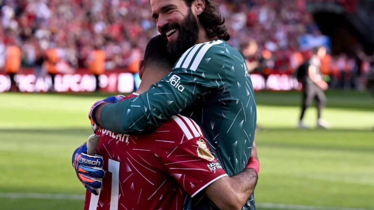 Alisson e Salah se reencontram como rivais oito anos após duelo histórico na Champions