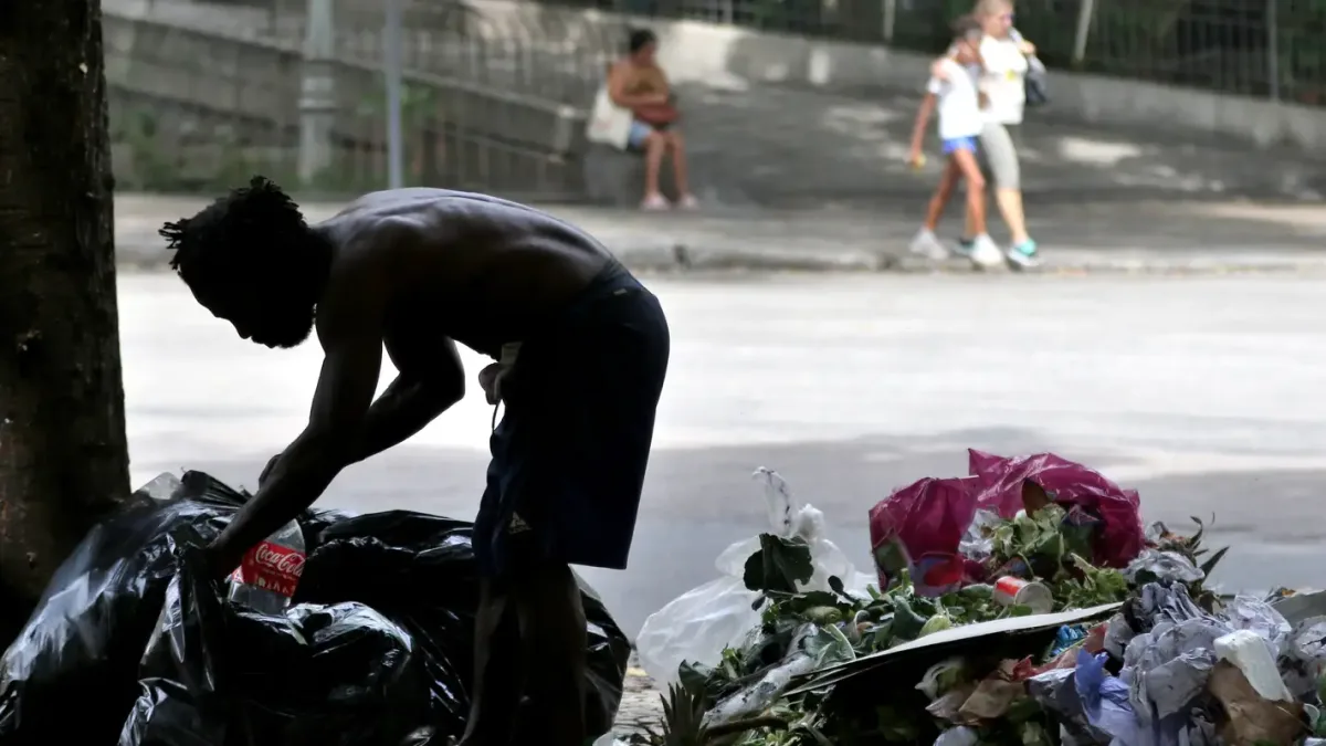 Brasil registrou 150 mil agressões contra população de rua em 10 anos