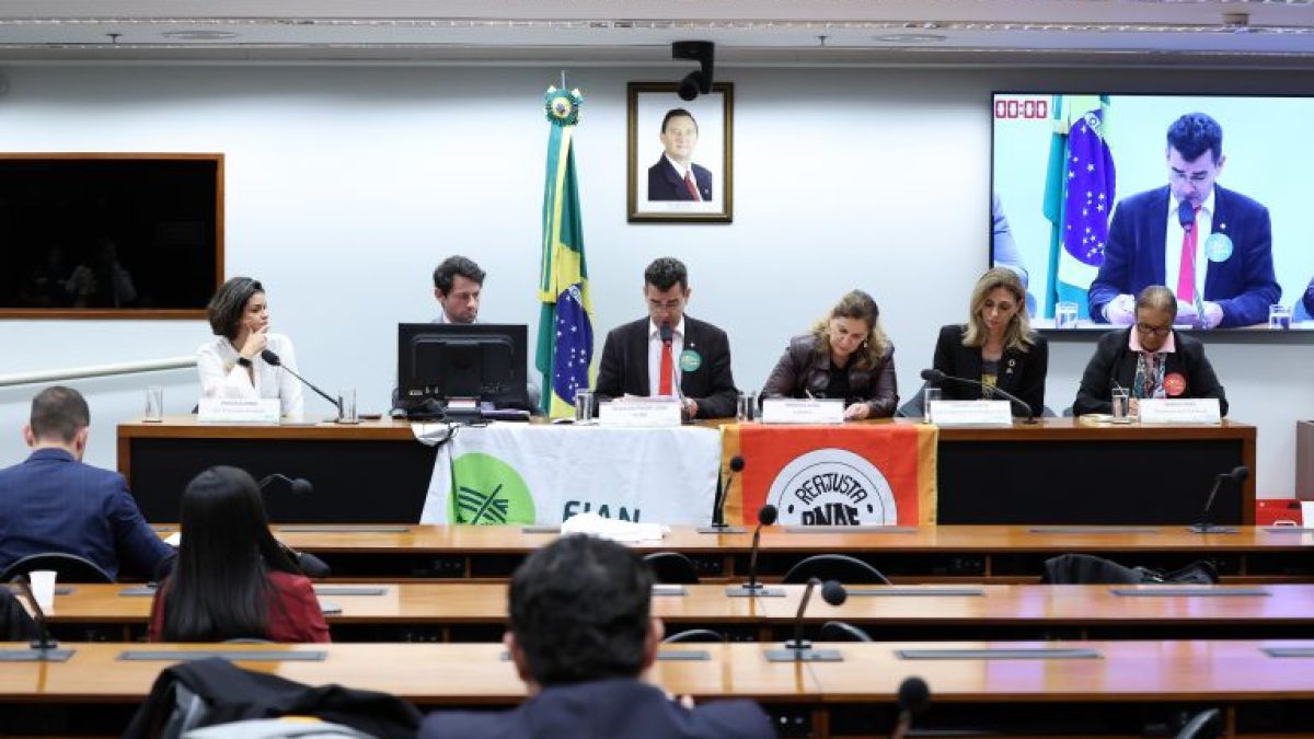 Audiência na Câmara defende reajuste anual automático para merenda escolar