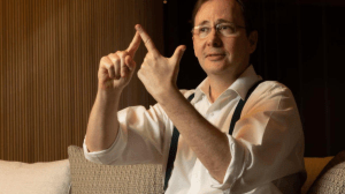 “Ajuste virá na marra”: ex-diretor do BC vê disparada do dólar como em Dilma II