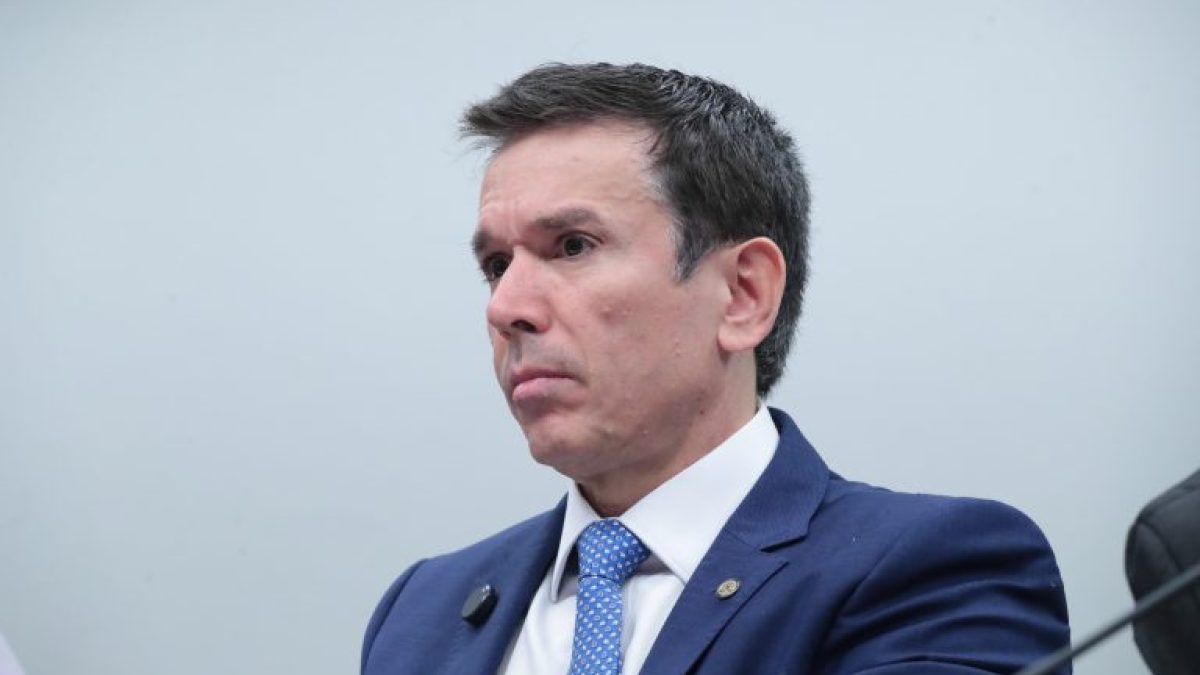 Deputado prevê aprovação rápida de projetos que ampliam controle sanitário de suplementos