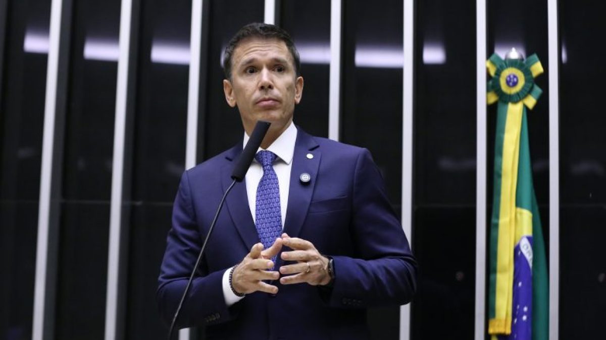 Comissão debate alta do querosene de aviação e impactos nas tarifas aéreas