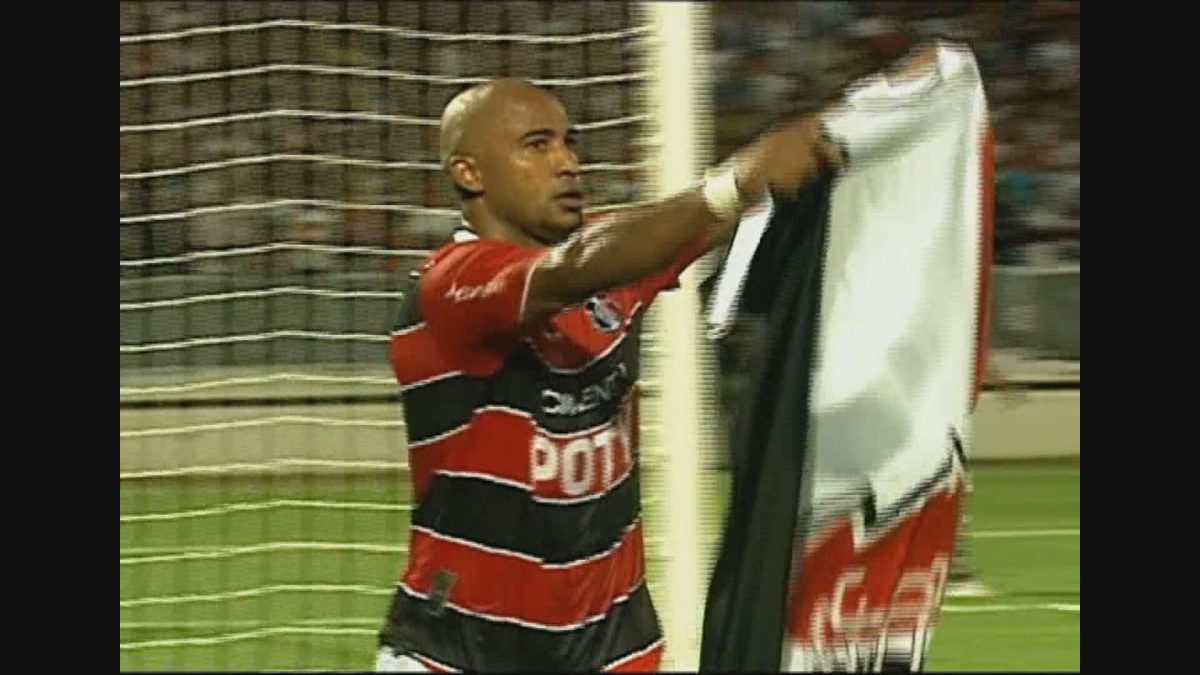 Ex-Santa Cruz e Athletico, Brasão, foi morto após cobrar R$ 30 de suspeito e expulsá-lo de bar