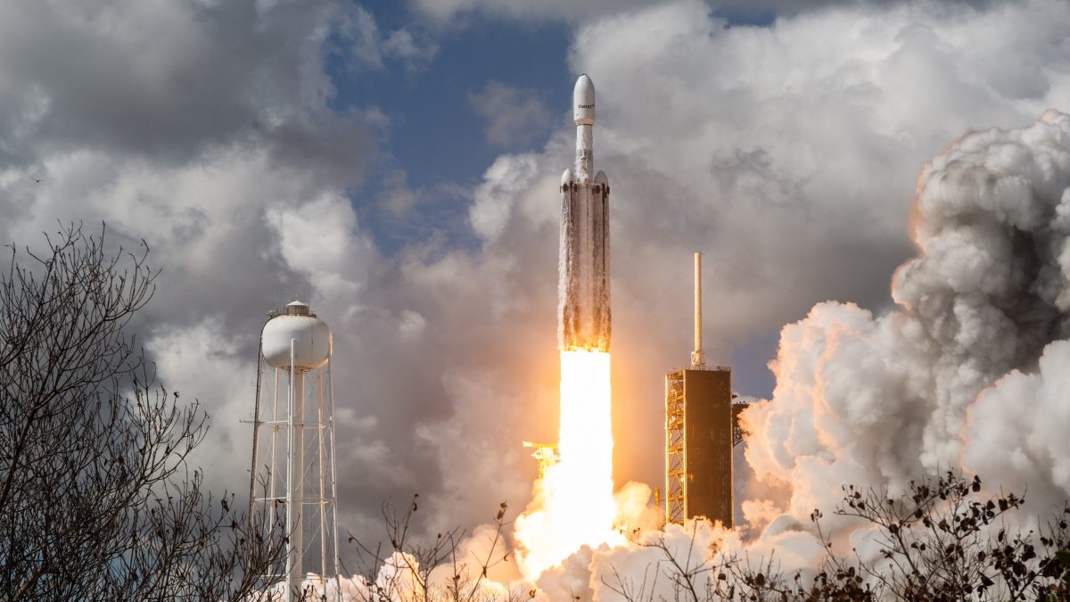 Após euforia do IPO, SpaceX perde US$ 400 bi em valor de mercado