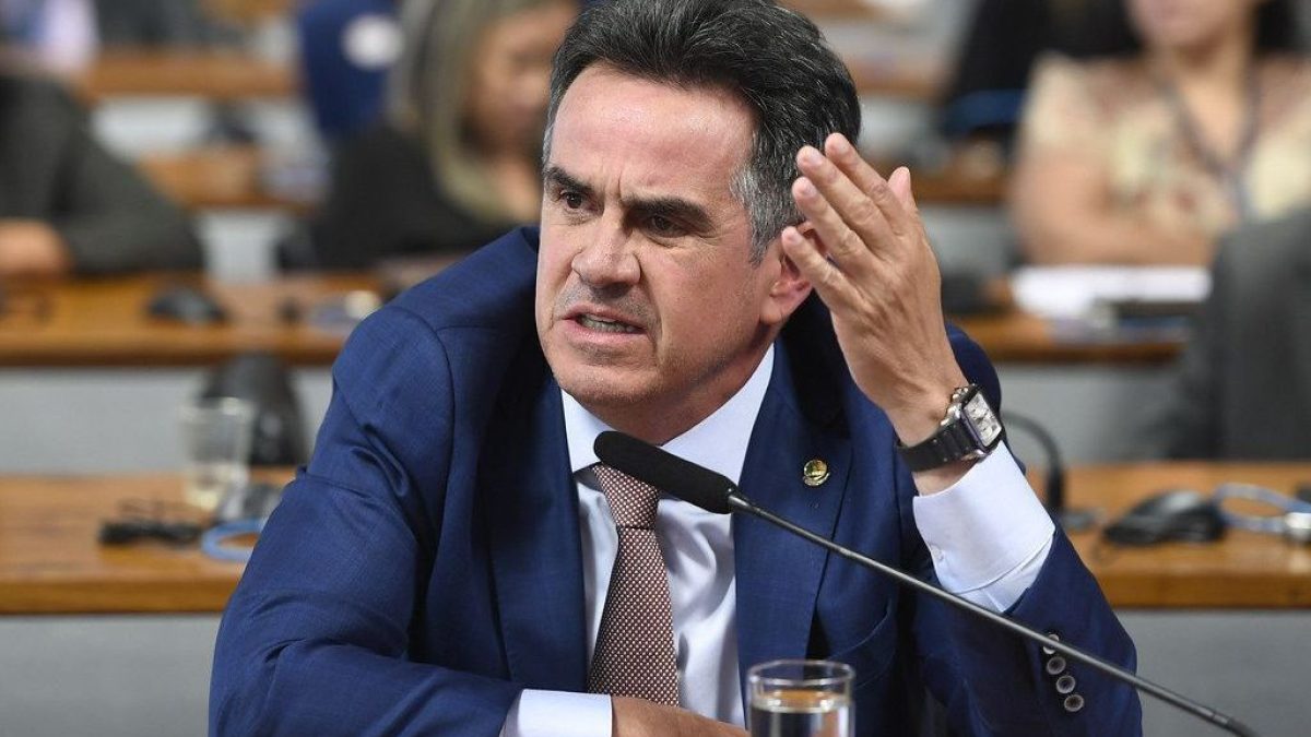 PF aponta pagamento de R$ 350 mil a Ciro Nogueira com avião e 'Beto Louco'