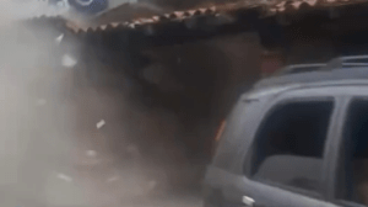 Vídeo capta momento em que prédio desaba na Venezuela: “Não dá para acreditar”