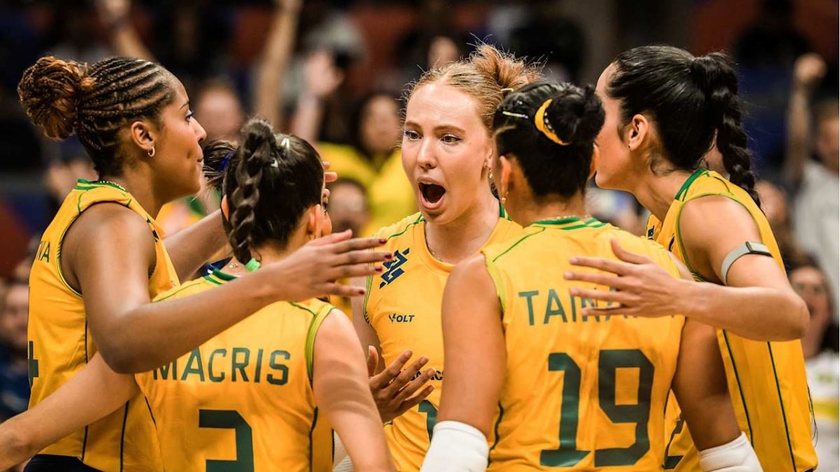 Seleção feminina de vôlei vence quatro na estreia da Liga das Nações