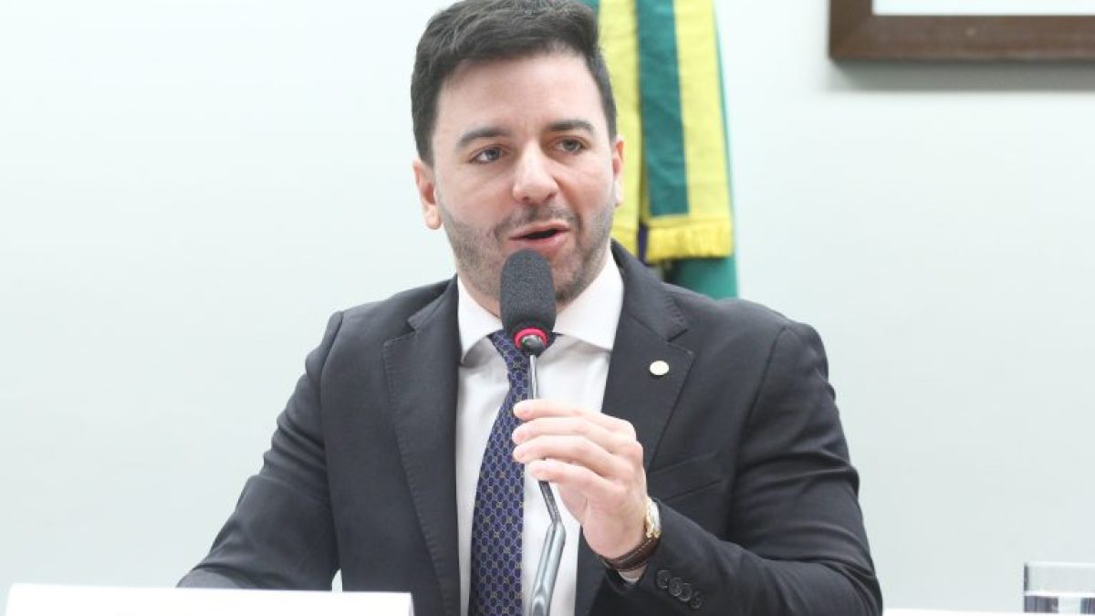 Comissão aprova projeto que obriga poluidor a pagar por danos ambientais
