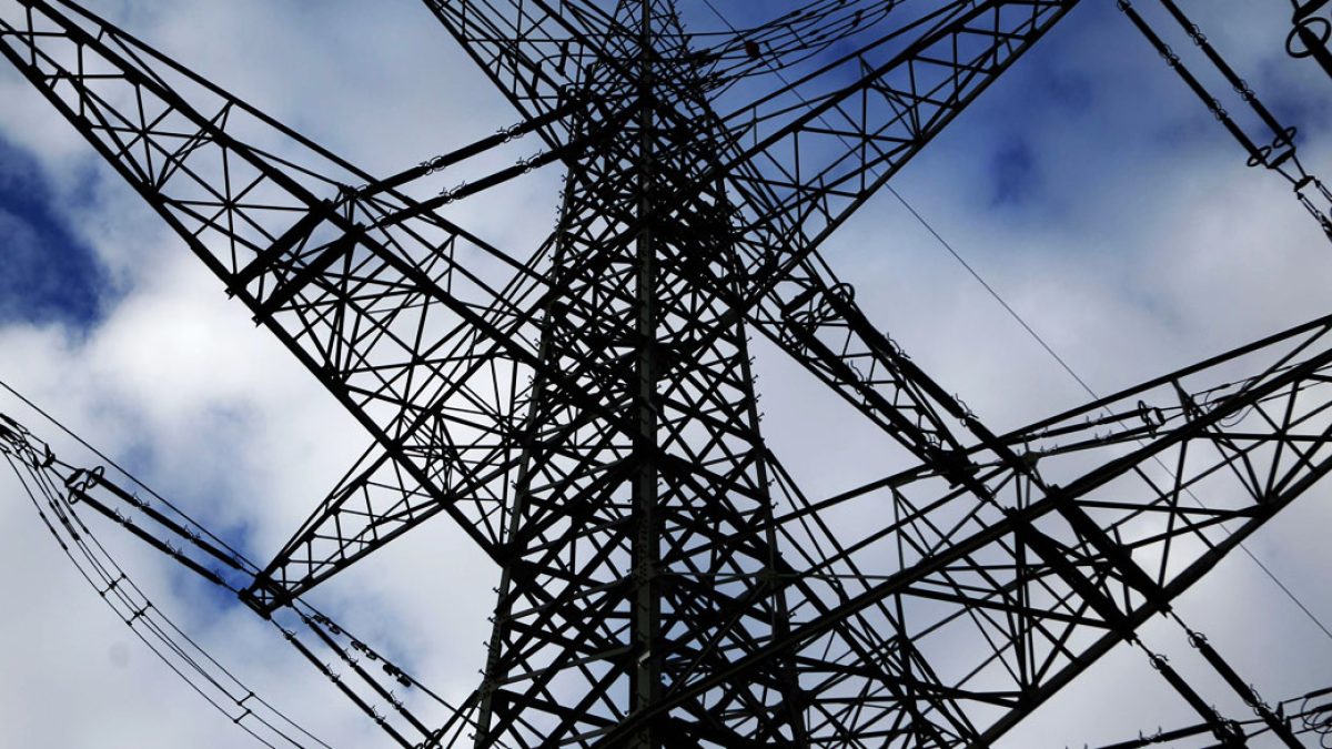 Justiça suspende leilão de capacidade de energia na véspera de homologação