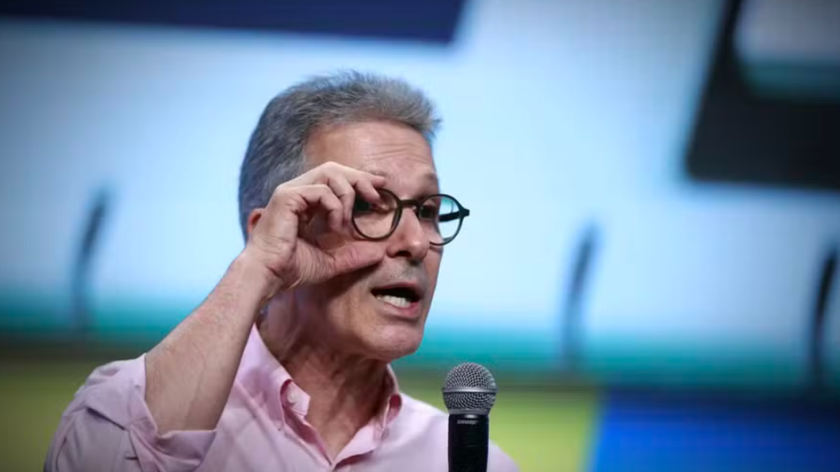 Zema diz que só cobrará homens por Bolsa-Família: “Mulher tem outras obrigações em casa”