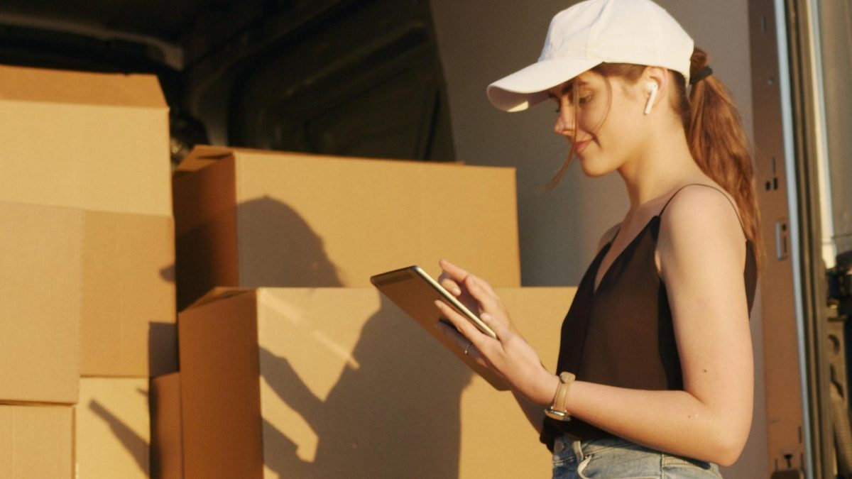 Entenda o Click to Delivery, conceito que explica por que a entrega decide o e-commerce