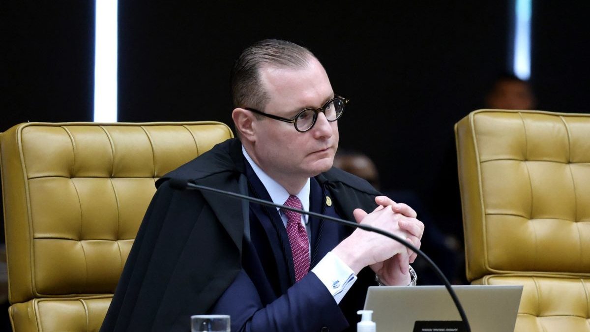 Zanin restabelece condenação por comentário racista ao recusar café