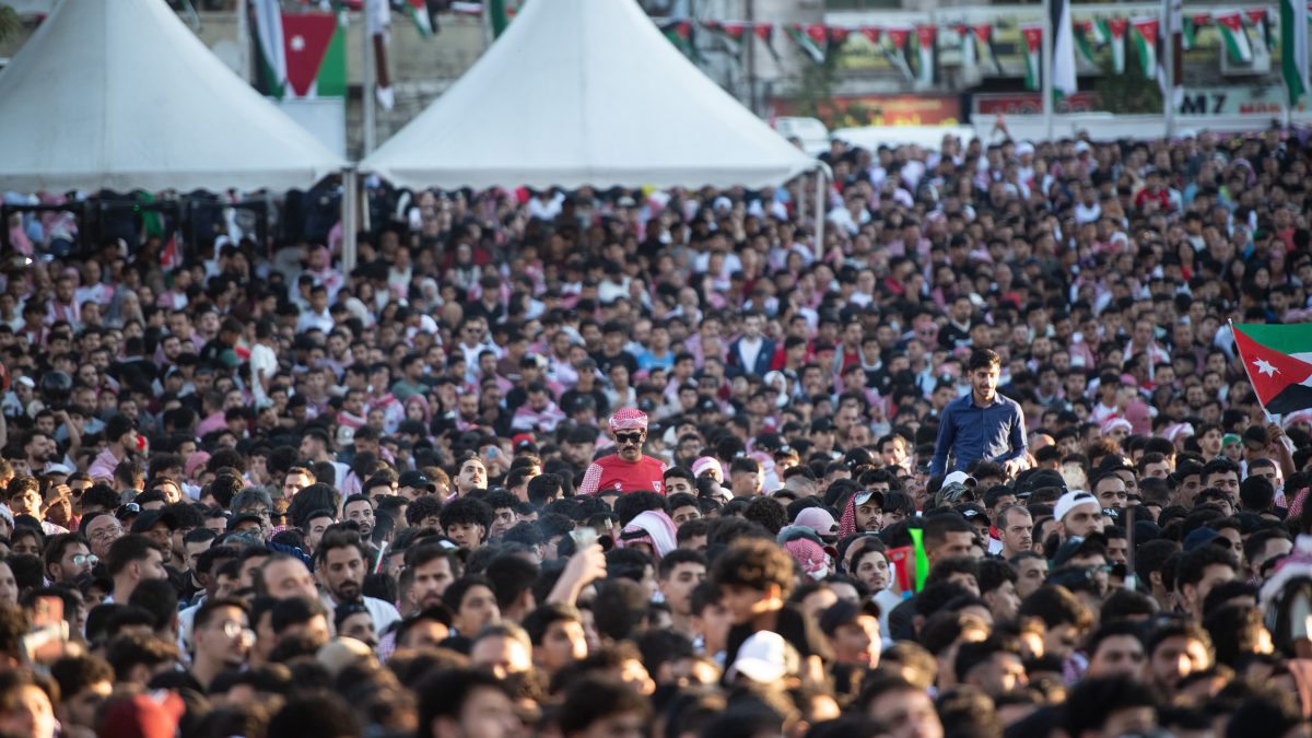 Festa para ver jogo da Jordânia na Copa do Mundo termina com uma morte e oito feridos