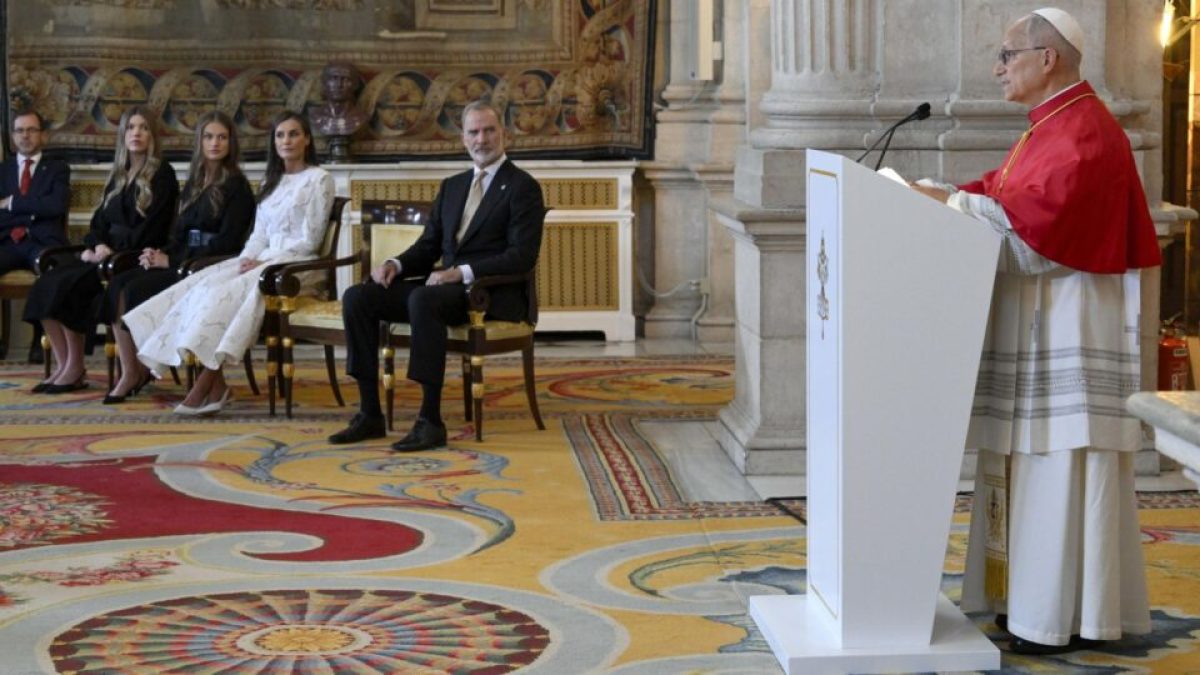Papa Leão XIV pede reconciliação e cooperação na Espanha em meio a tensões com governo socialista