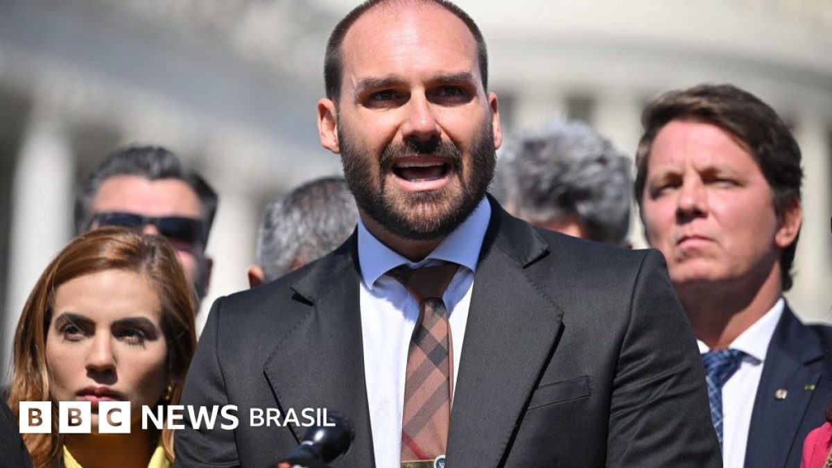 STF condena Eduardo Bolsonaro a 4 anos e 2 meses por coação; ex-deputado fica inelegível