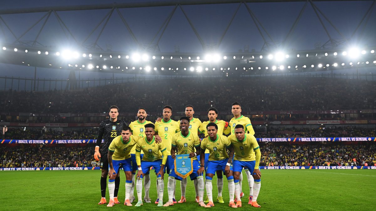 Brasil x Egito lidera sábado cheio de amistosos e decisões no futebol