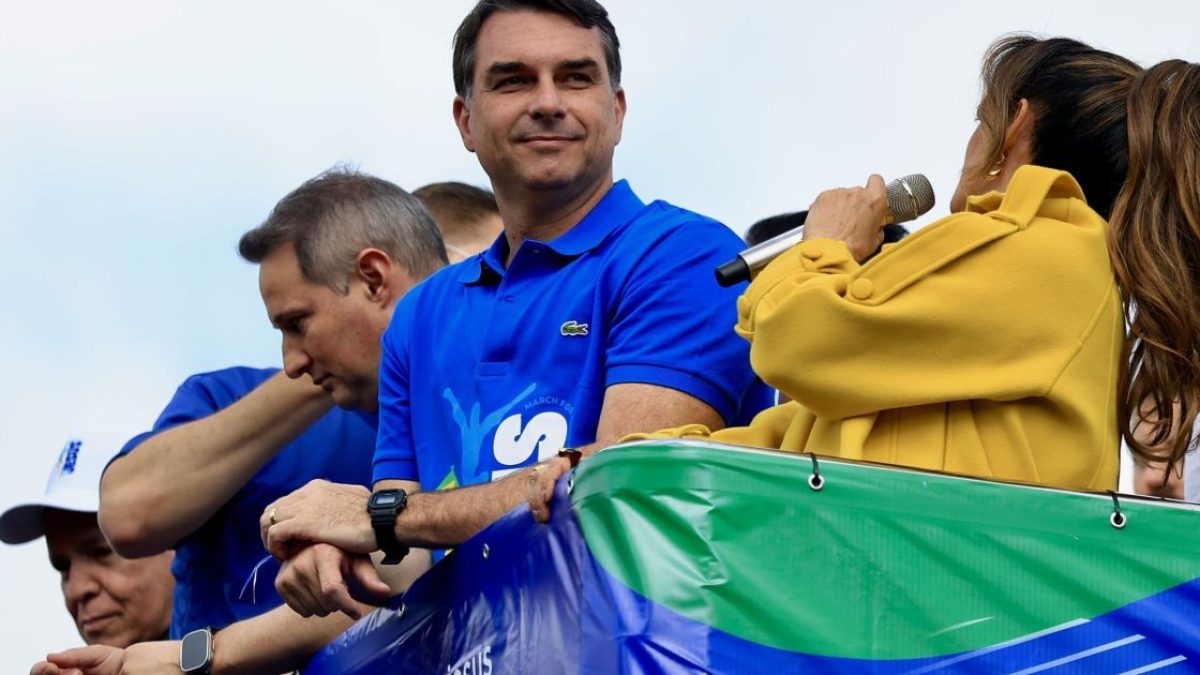 PL marca para 25 de julho em SP convenção que oficializará candidatura de Flávio Bolsonaro