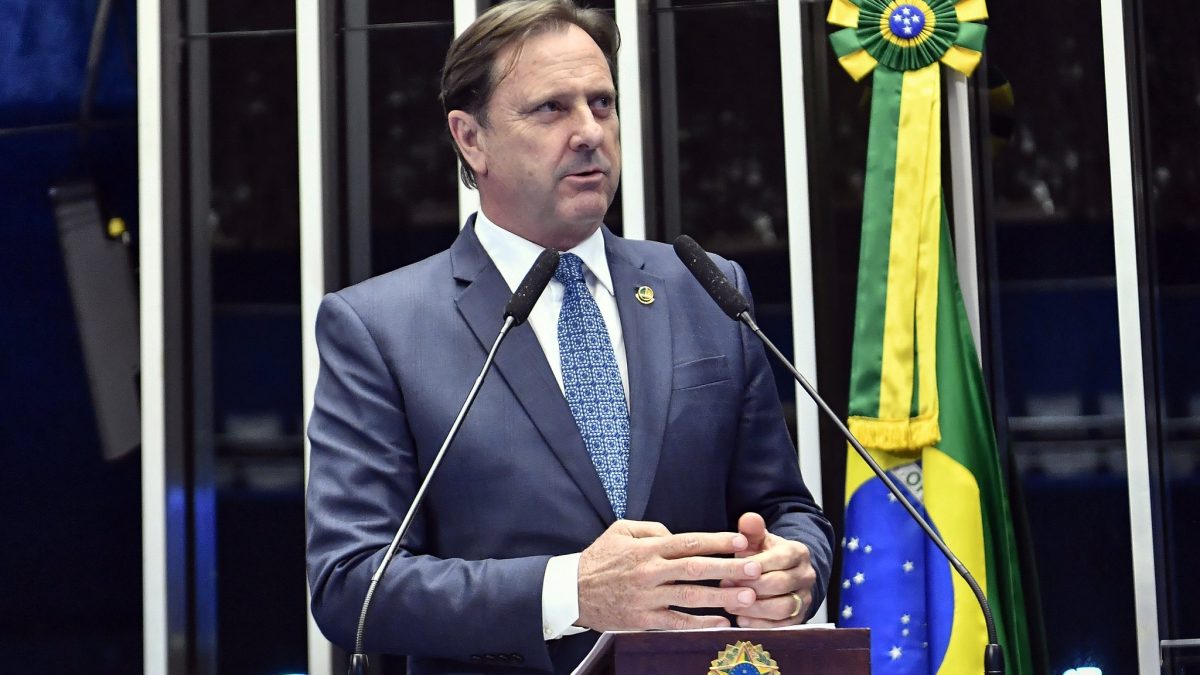 PGR defende que STF anule condenação de ex-senador
