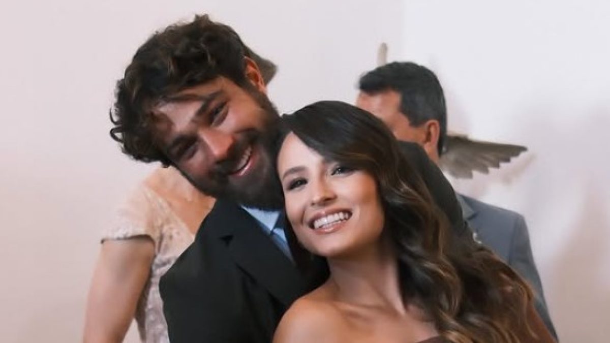 A resposta de Larissa Manoela aos rumores de que está grávida