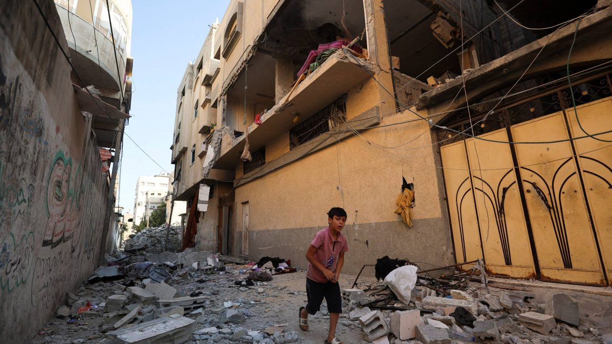 Ataques israelenses deixam seis mortos em Gaza, incluindo criança, informam médicos