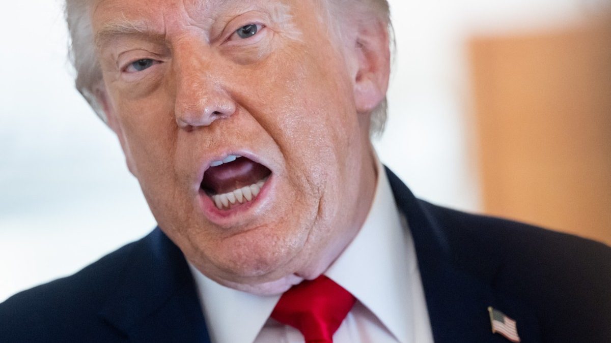 Reunião entre Trump e senadores republicanos termina em bate-boca sobre guerra no Irã