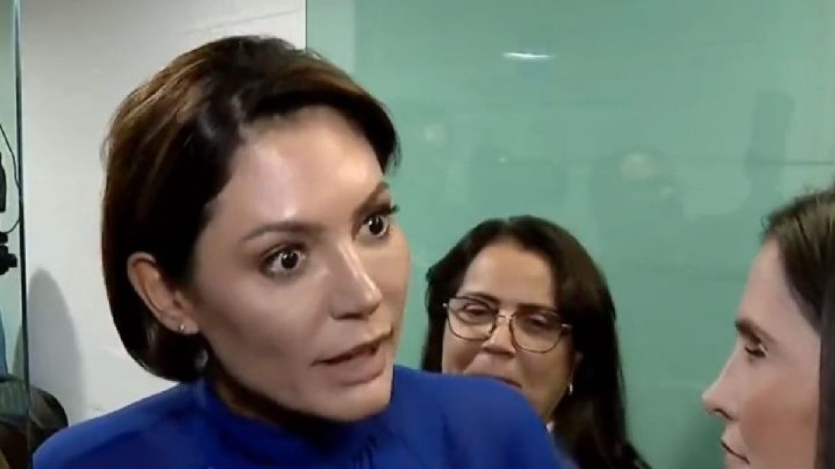 Malafaia abandona Michelle e sai em defesa de Flávio Bolsonaro