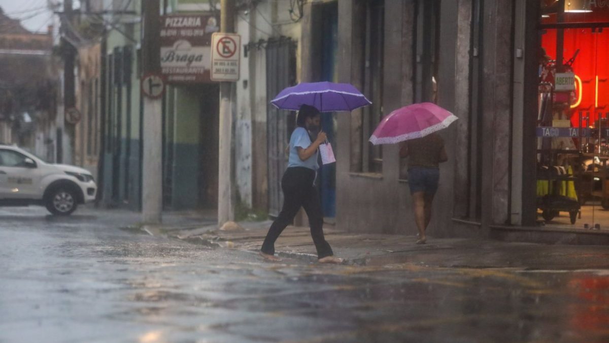 Climatempo prevê chuva forte no Norte e Nordeste e tempo firme no restante do país neste domingo