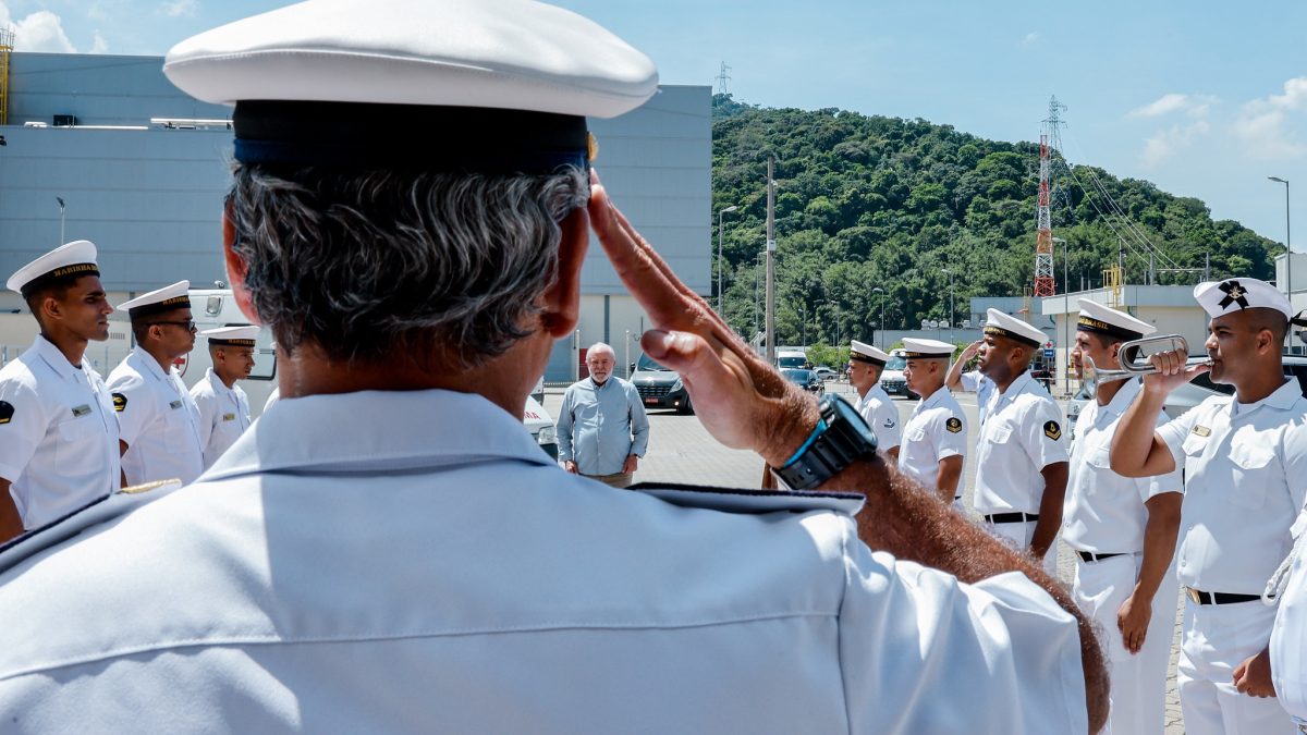 Marinha lança campanha sobre soberania na Amazônia Azul em meio a cortes orçamentários