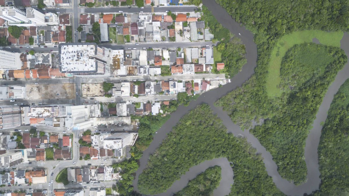 70% dos municípios de SC aprovaram leis que reduzem proteção de APPs urbanas