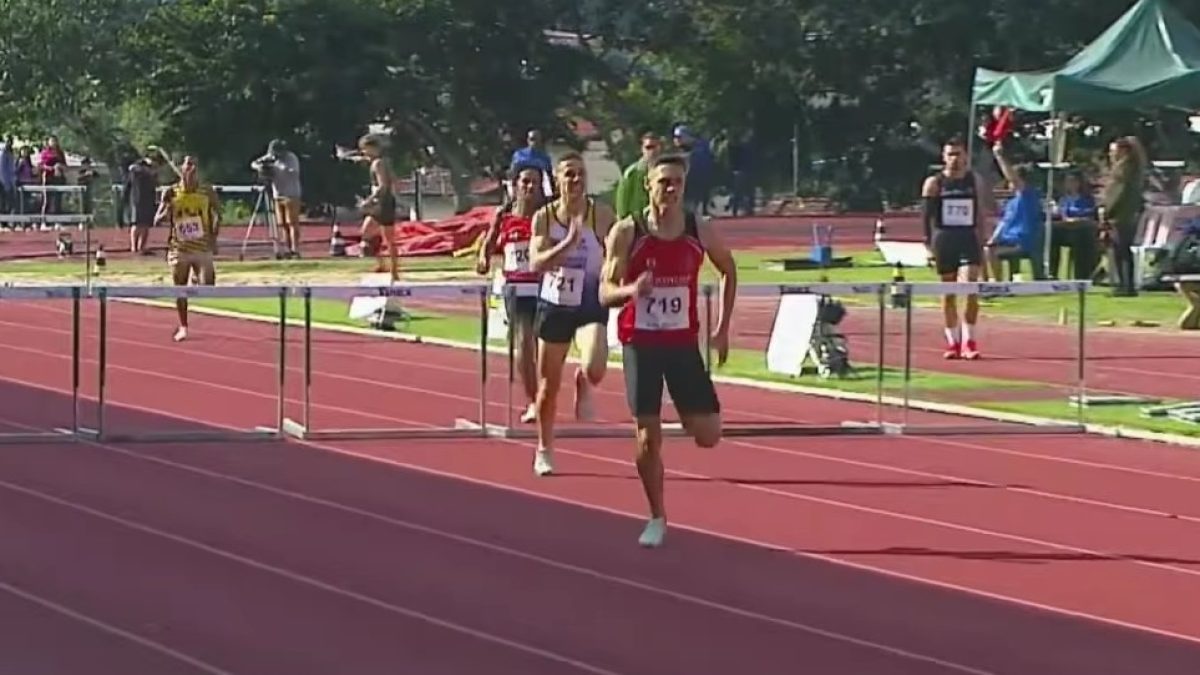 Atleta de Joinville quebra recorde dos 400m com barreiras no Catarinense de Atletismo