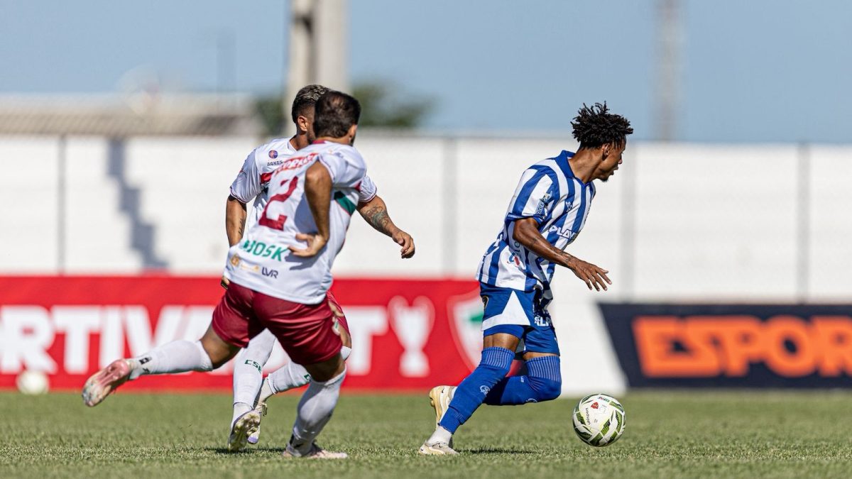 Mercado: Ailton Santos revela que Rian Santana disse ao elenco que está com a cabeça 100% no CSA