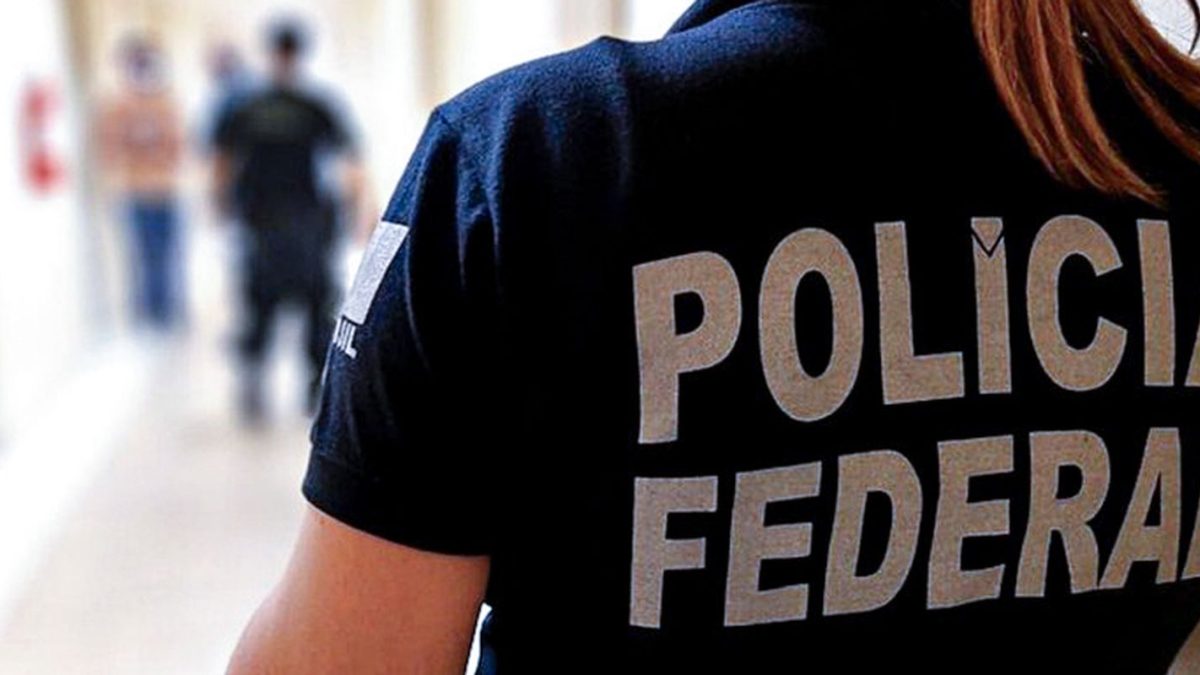 PF apreende celulares em Niterói para investigar abuso sexual infantojuvenil na internet
