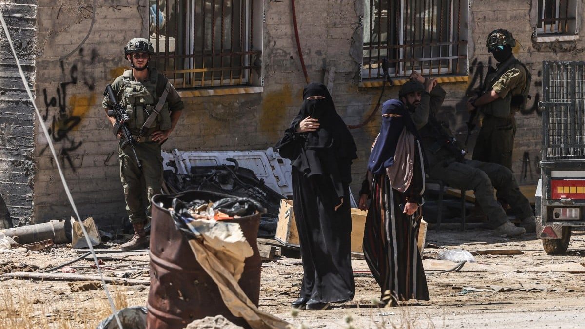 Colonos israelenses incendiam duas mesquitas na Cisjordânia, denunciam autoridades palestinas