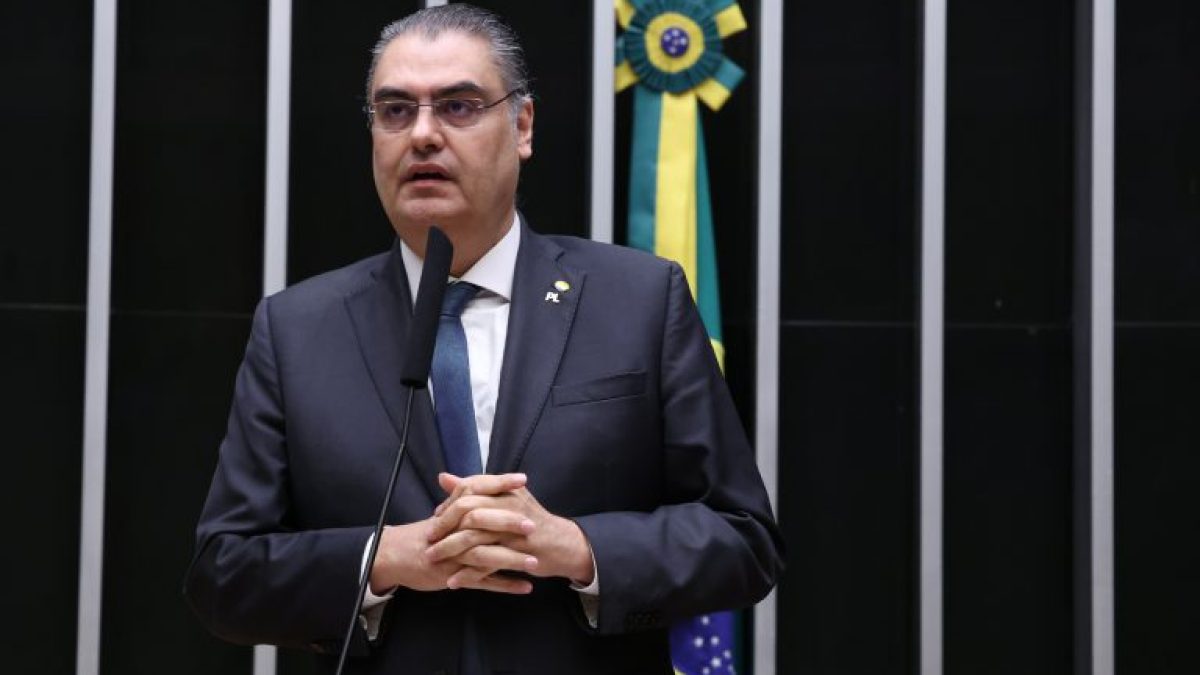 Câmara aprova projeto que inclui procuradorias Federal e do Banco Central na direção superior da AGU