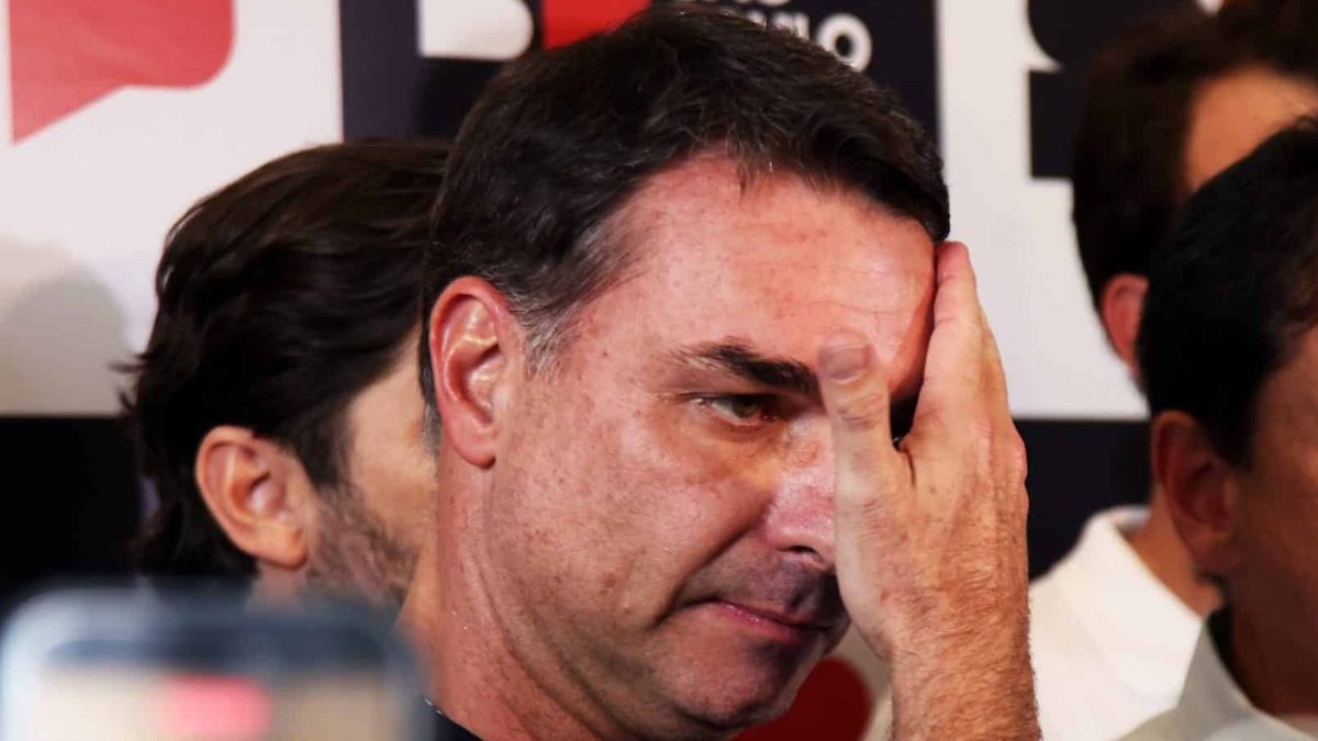 Aliados de Flávio Bolsonaro monitoram delação de Daniel Vorcaro