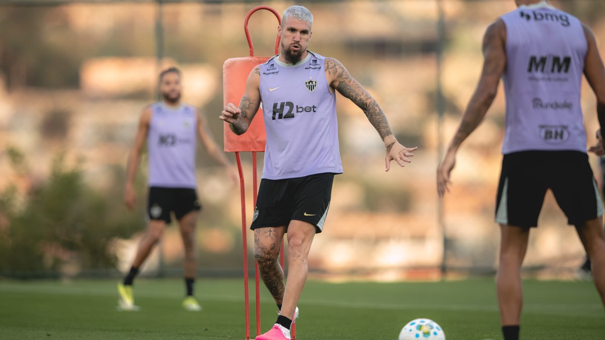 Léo Duarte, Tressoldi ou Lyanco? Compare números e características dos zagueiros do Atlético-MG
