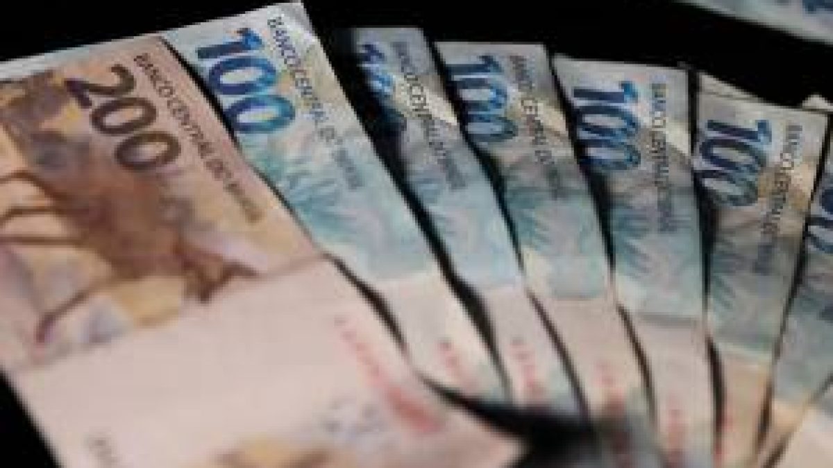 Spreads recuam e resgates esfriam: é hora de voltar ao crédito privado?