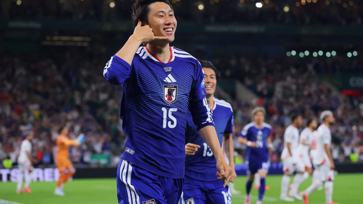Tunísia x Japão: bola fica no limite da linha e árbitro não dá o gol; veja o vídeo