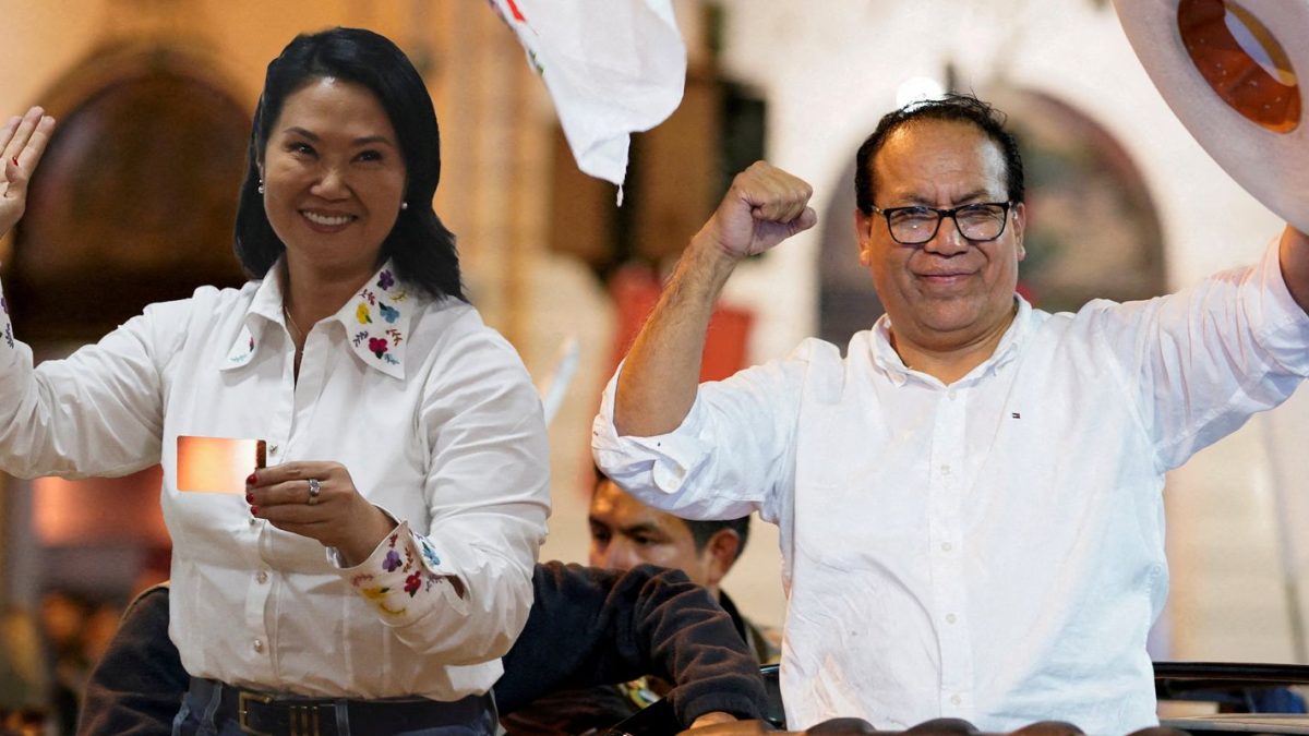 Keiko Fujimori ultrapassa Sánchez por 561 votos no 2º turno do Peru