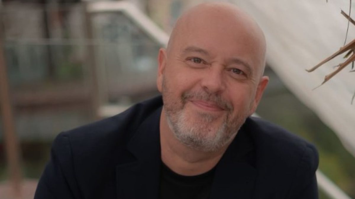 Alex Escobar revela quando volta à Globo após susto ao vivo