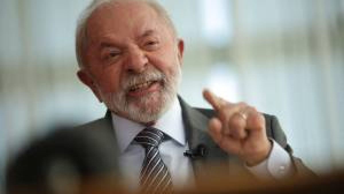 Lula sanciona nova lei das SAFs e veta blindagem patrimonial contra dívidas de clubes