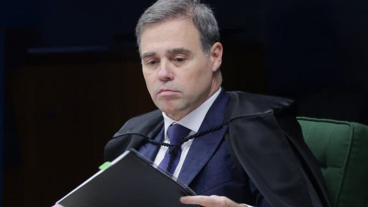 PGR pede que André Mendonça assuma investigações sobre Dark Horse