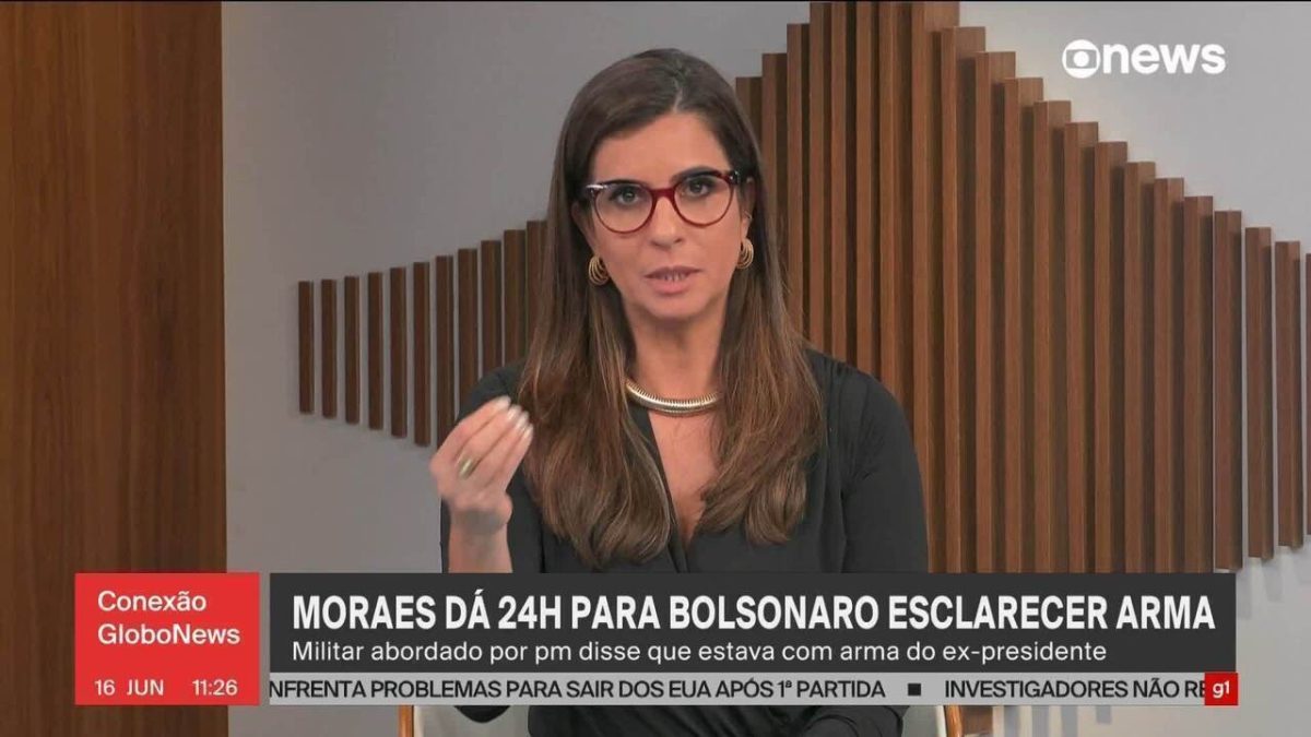 Defesa de Bolsonaro admite que ele danificou própria arma e pediu ajuda a militar do GSI para conserto