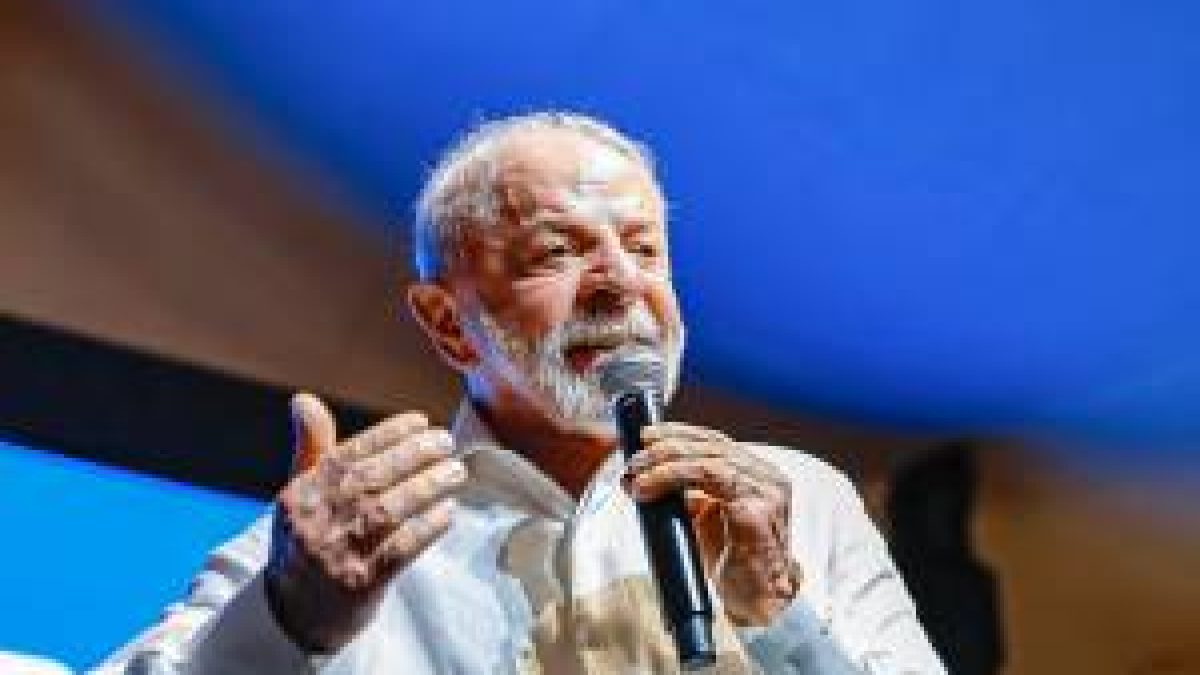 Lula volta a criticar privatizações e cita BR Distribuidora, Liquigás e Eletrobras